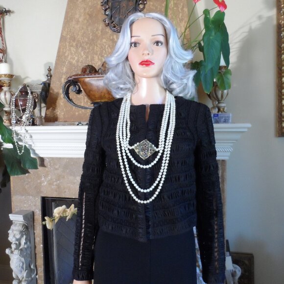 Diane von Furstenberg Black Textured Jacket & Pencil Skirt Set – Size 0/2 - Picture 4 of 16